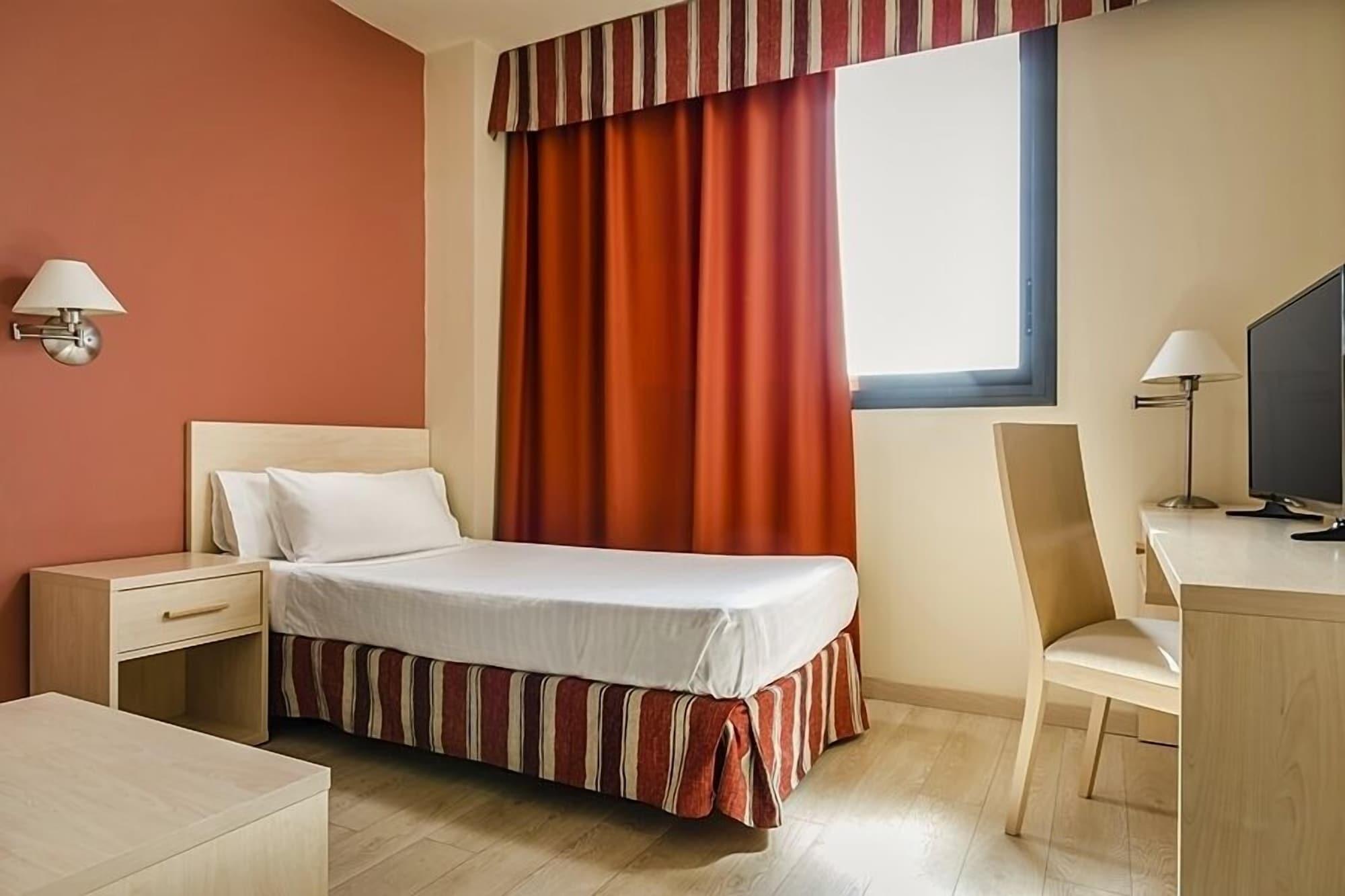 Hotel Crisol La Selva La Selva del Camp Zewnętrze zdjęcie