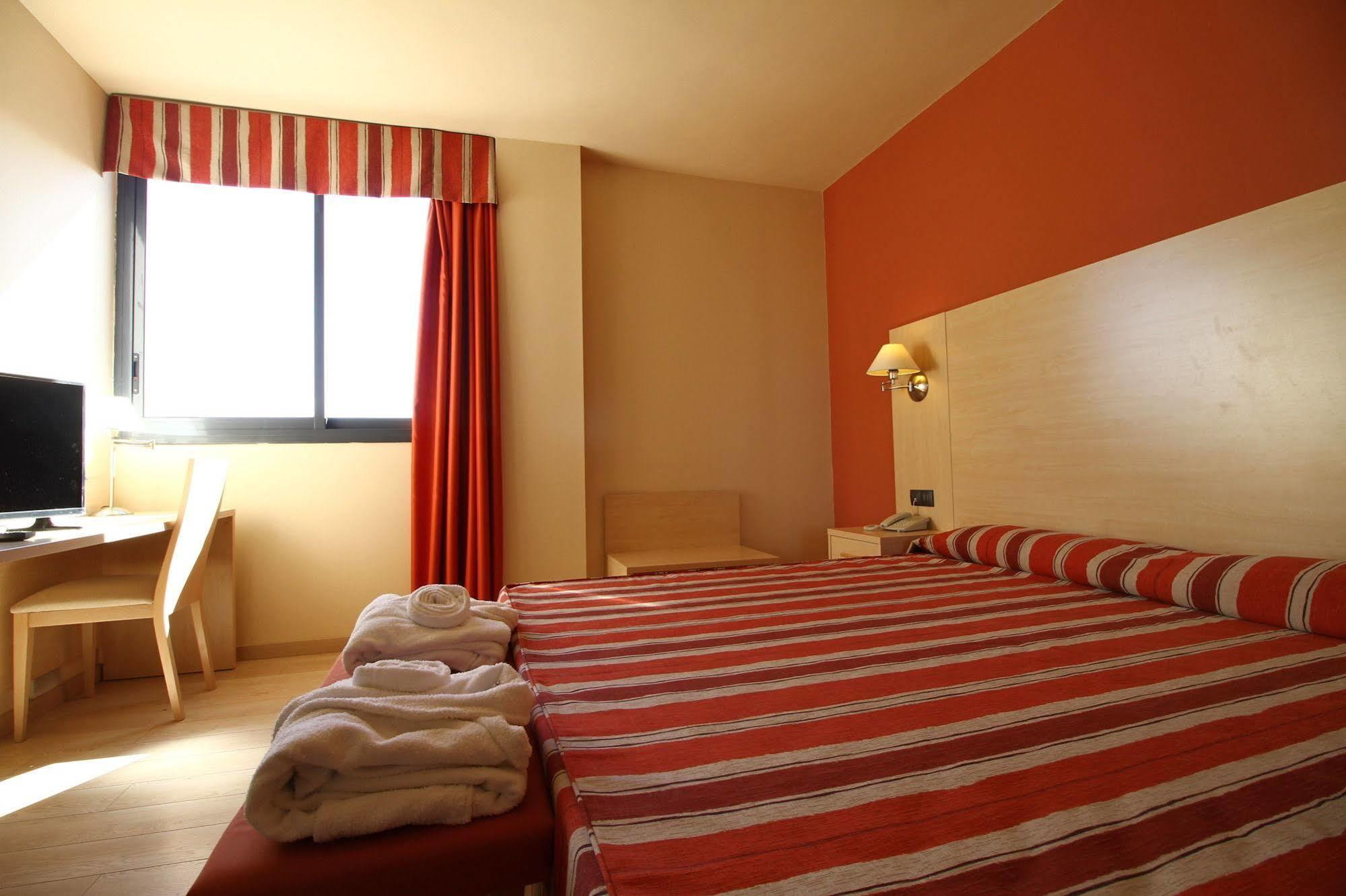 Hotel Crisol La Selva La Selva del Camp Zewnętrze zdjęcie